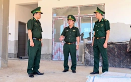 Bộ đội biên phòng Huế ra quân hỗ trợ xây trường nội trú ở vùng biên A Lưới