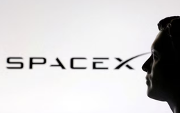 Cổ phiếu SpaceX tăng gần 40% sau hai phiên, vốn hóa vượt 2.500 tỉ USD
