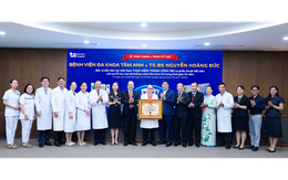 Bác sĩ Bệnh viện Tâm Anh lập kỷ lục phẫu thuật bằng robot thế hệ mới