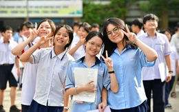 Tuyển sinh lớp 10