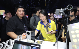 Hàng nghìn bạn trẻ rủ nhau đi trải nghiệm AI, chơi e-sport tại ngày hội TechWorld