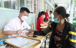 Bác sĩ nói về cảm giác bất lực khi bệnh nhân đến muộn, không thể làm gì hơn