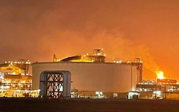 Nổ lớn làm rung chuyển trung tâm khí đốt của Qatar