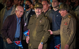 Người sáng lập Tổng cục tình báo Cuba Ramiro Valdes Menendez qua đời ở tuổi 94