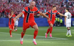 Vì sao nhiều cầu thủ ở World Cup mang giày màu hồng?