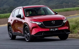 Mazda CX-5 hybrid mới hứa hẹn được định giá 'mềm' hơn đối thủ, nhưng khó áp dụng ở Việt Nam?