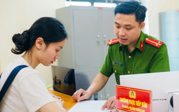 Vì sao Bộ Công an đưa nhiều thủ tục hành chính về công an cấp xã?