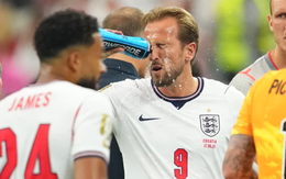 Chuyên gia cảnh báo: Nghỉ uống nước ở World Cup có thể tăng nguy cơ chấn thương