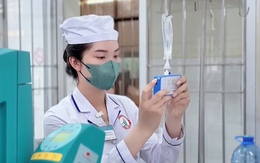 Máy đếm giọt dịch truyền do nhóm y bác sĩ Cà Mau sáng chế hoạt động ra sao?