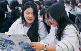 Ngày hội Lựa chọn nguyện vọng: Giúp thí sinh 'gỡ rối' trước giờ chốt nguyện vọng