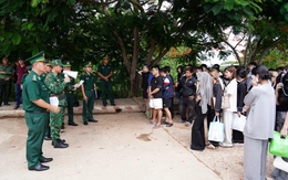 An Giang tiếp nhận 180 công dân Việt Nam do Campuchia trao trả