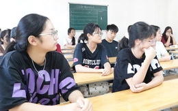 Tuyển sinh lớp 10
