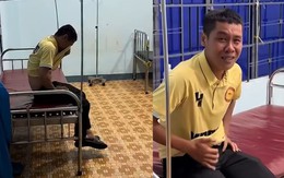 Chồng ôm mặt khóc khi vợ vào phòng sinh