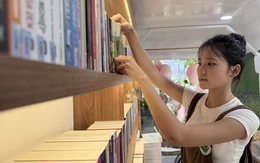 'Khu vườn sách' dưới tán cây xanh giữa trung tâm TP.HCM