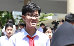 Tuyển sinh lớp 10