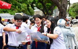 Tuyển sinh lớp 10