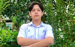 Thủ khoa tốt nghiệp TP.HCM: Từng là học sinh rụt rè, muốn nghỉ học giữa chừng…