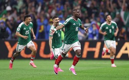 Thắng dễ Ecuador, Mexico giành vé đi tiếp và lập kỷ lục 'khó tin' ở World Cup sau 36 năm