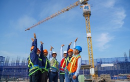 Thị giá 5.037 đồng, một công ty muốn phát hành cổ phiếu giá 10.000 đồng hoán đổi khoản nợ 514 tỉ