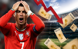 Vé xem World Cup 'sale sập sàn' sau cú sốc của Ronaldo