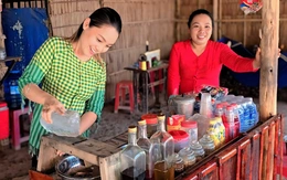 Đề nghị chế tài hướng dẫn viên, bạn đọc nói về sự hào sảng của người miền Tây