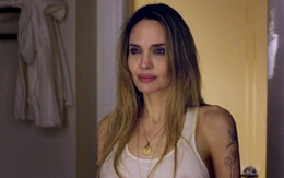 Angelina Jolie tìm lại chính mình sau biến cố hôn nhân với Brad Pitt