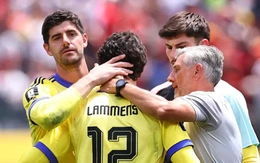 Courtois 'nói dỗi' HLV sau khi bị thay khỏi sân