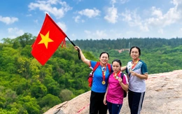 Mùa hè cùng con lên rừng, xuống biển: Trải nghiệm thay vì dán mắt vào điện thoại