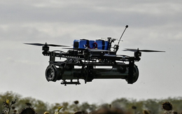 Đức tài trợ 50.000 drone, phương Tây họp khẩn hỗ trợ phòng không cho Ukraine