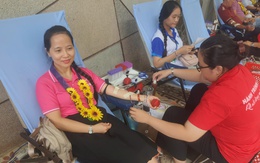 TP Cần Thơ tôn vinh gia đình và cá nhân hiến máu tình nguyện