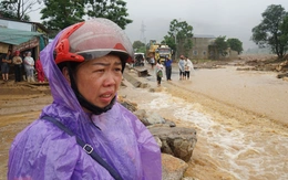 Lai Châu vẫn mưa, bản làng tan hoang vì lũ dữ