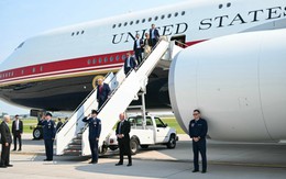 Ông Trump bay chuyến đầu tiên trên chuyên cơ do Qatar tặng