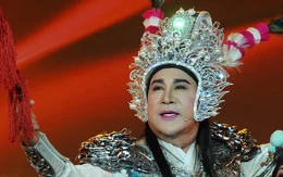 Kim Tử Long hé lộ live show ‘khủng’ với hơn 100 diễn viên tham gia