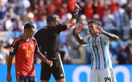 Argentina lập kỷ lục buồn với tấm thẻ đỏ của Enzo Fernandez