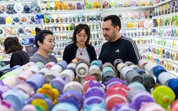 Hàng hóa chống nóng của Trung Quốc hút khách châu Âu