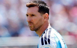 Lý do Messi bỏ tiệc World Cup, bay thẳng về quê nhà