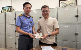 Tiếp viên đường sắt trả lại gần 123 triệu cho khách bỏ quên