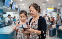 Hướng dẫn chuẩn bị giấy tờ đi máy bay cho trẻ dưới 14 tuổi theo quy định mới nhất
