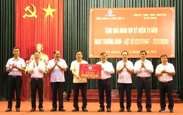EVNGENCO3 trao tặng 947 phần quà tri ân tại tỉnh Ninh Bình