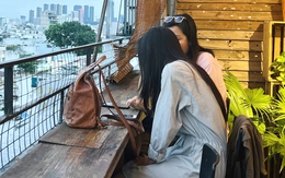 Bạn thân giờ không hỏi chuyện riêng tư, thấy vui mới chơi lâu dài