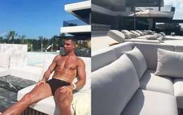 Ronaldo nghỉ dưỡng sau World Cup theo phong cách của tỉ phú