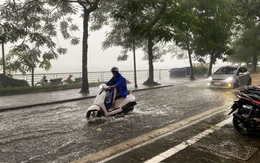 Hà Nội mưa to, chiều tối nay miền Bắc mưa lớn