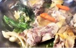 Mời chủ cơ sở nấu ăn bị tố có giòi trong thức ăn lên làm việc