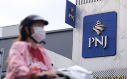PNJ tiếp tục tăng trần, cổ phiếu Vietcap dậy sóng sau tin về giao dịch cổ phiếu của lãnh đạo