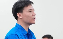 'Ông trùm' thực phẩm chức năng giả bị đề nghị 15-18 năm tù, cựu công an làm lộ tin mật bị đề nghị án treo