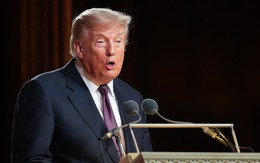 Ông Trump lại tuyên bố sẽ đánh Iran 'tả tơi'