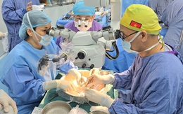 Lần đầu tiên ghép thành công dương vật từ người cho chết não