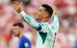 Ronaldo ghi bàn, Bồ Đào Nha thắng 'nghẹt thở' Croatia để đi tiếp
