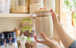 5 loại thực phẩm trong tủ bếp hết hạn hoặc bảo quản không đúng tuyệt đối không nên tiếc