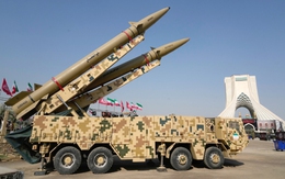 Iran tấn công căn cứ quân sự Mỹ ở Kuwait, Bahrain
